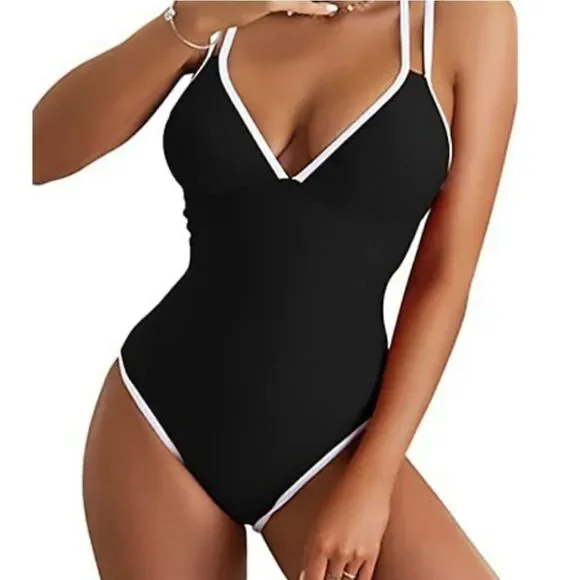 SwimSuit   - Picture 2 of 8